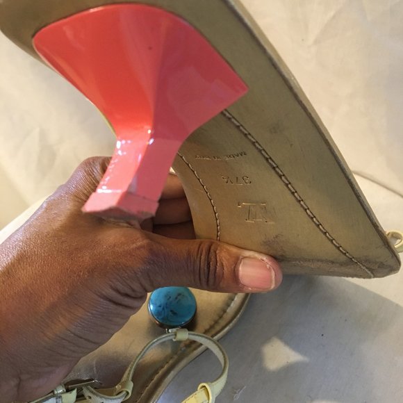 Louis Vuitton Jeweled Thong Sandal - Picture 8 of 10